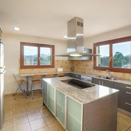 Villa Antonia, *